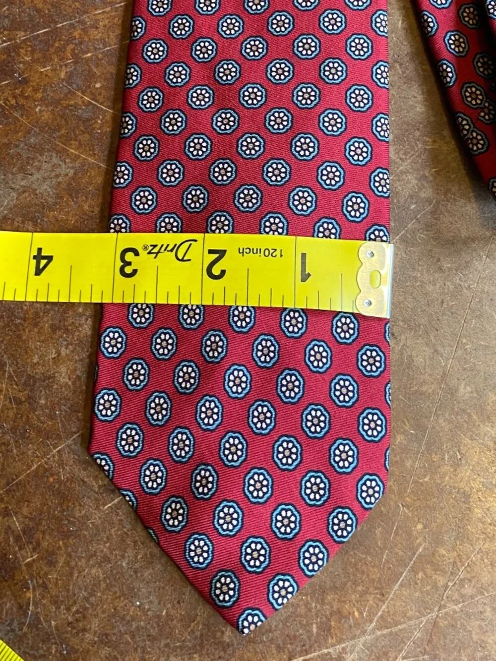 Vintage Brooks Brothers Makers England Blue Red Daisies Paisley 100% Silk Tie
